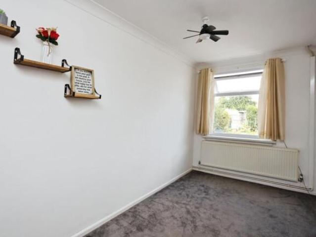 Bungalow for sale in Midway, Kent