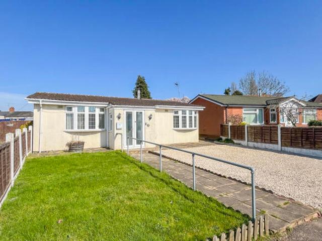 Bungalow for sale in Wednesfield, West Midlands