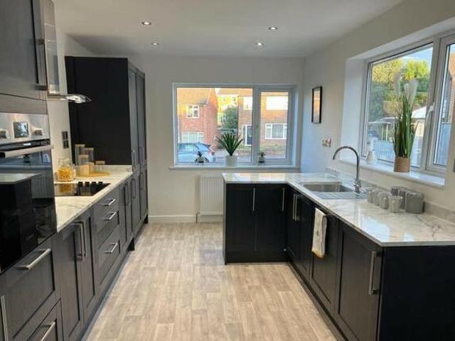 House for sale in Kedleston, East Midlands