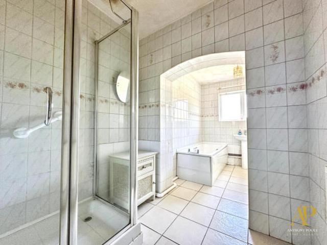 Bungalow for sale in Falcon Lodge, Wales