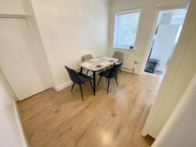 Bungalow for sale in Aberclydach, Clydach