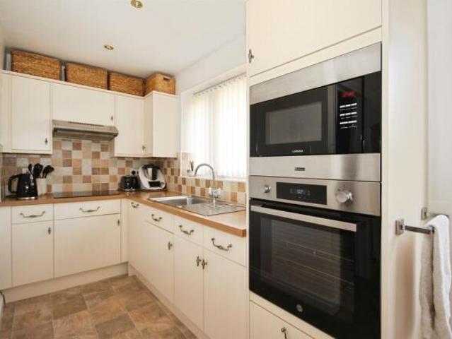 Bungalow for sale in Cubbington, Warwick