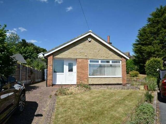 House for sale in Meanwood, West Yorkshire