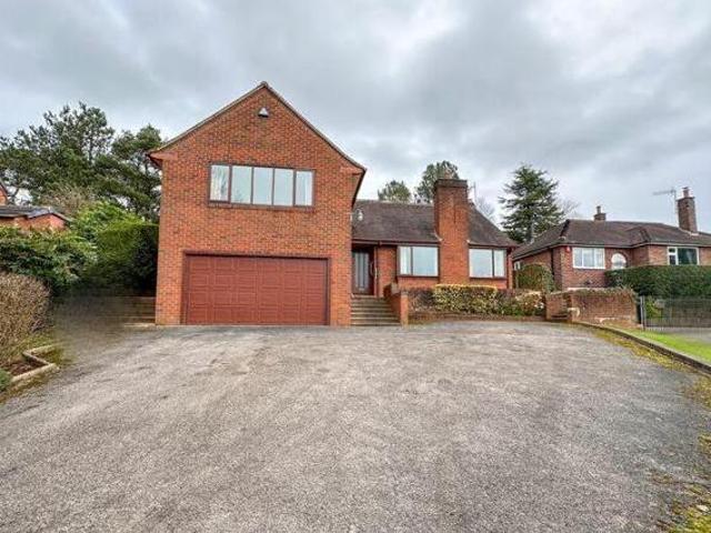 House for sale in Kingsley Moor, Staffordshire