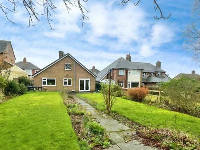 House for sale in Kingsley Moor, Staffordshire