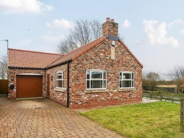 House for sale in Brayford, Lincolnshire