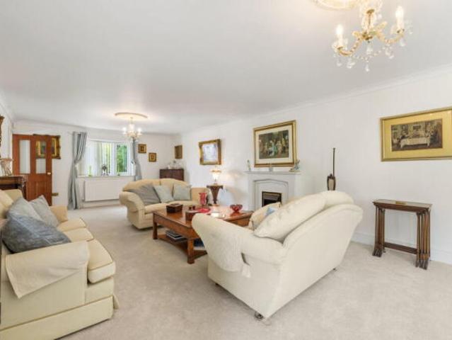 Bungalow for sale in Gowerton, Wales