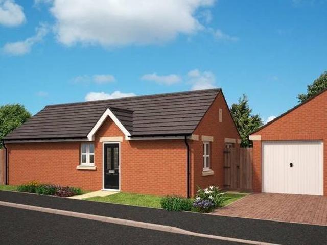House for sale in Froggatt, East Midlands