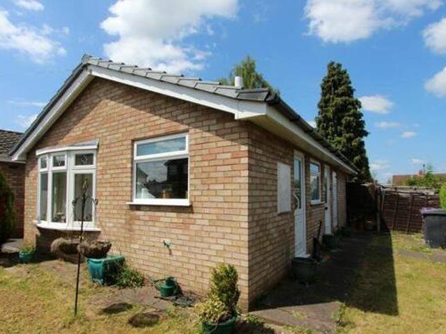 House for sale in Merryhill, West Midlands
