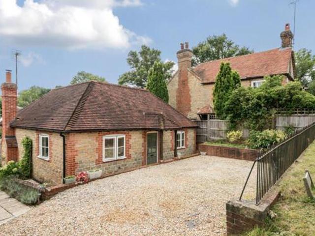 House for sale in Littlecote, West Sussex