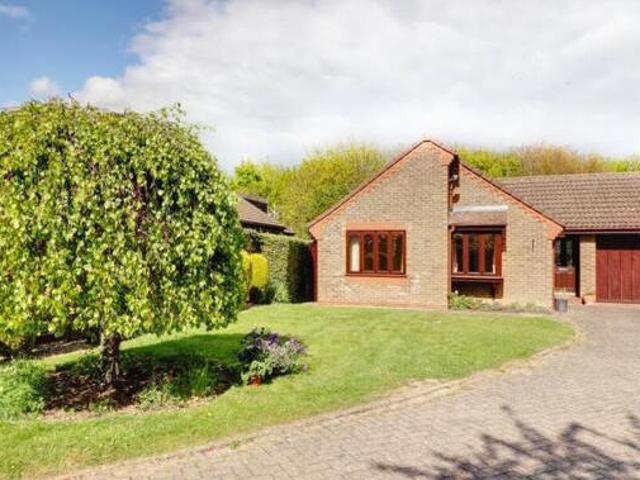 House for sale in Northampton, Northamptonshire