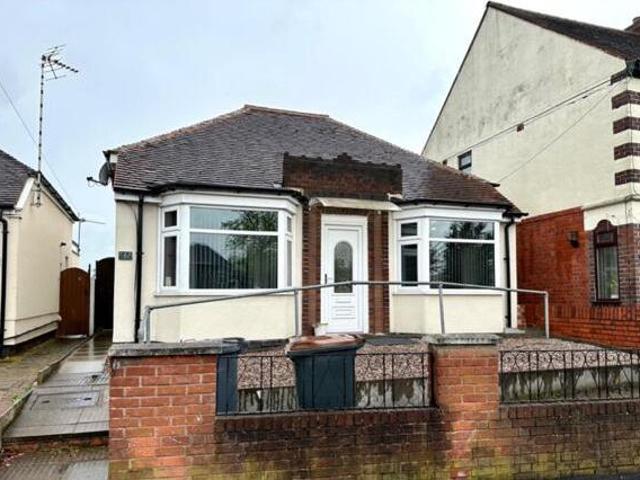 House for sale in Chilvers Coton, Camp Hill