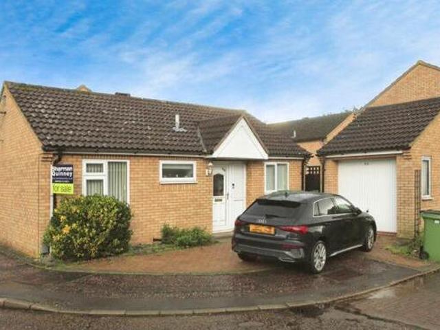 House for sale in Hampton Green, Cambridgeshire