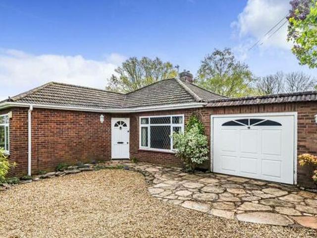 House for sale in West Oxford, The Slade