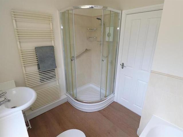 Bungalow for sale in Snodhurst, Chatham