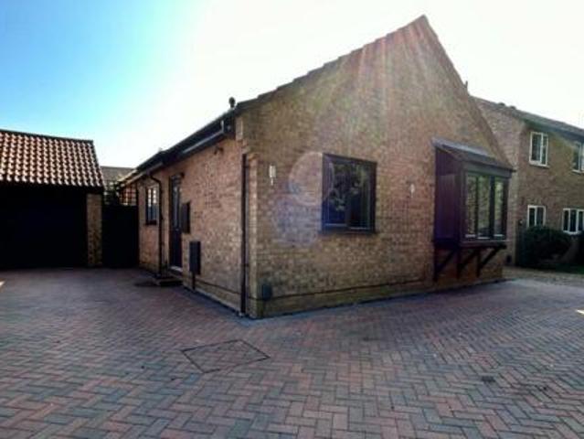 House for sale in Hampton Green, Cambridgeshire