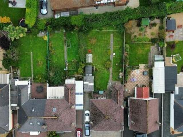 House for sale in Follaton, Strode