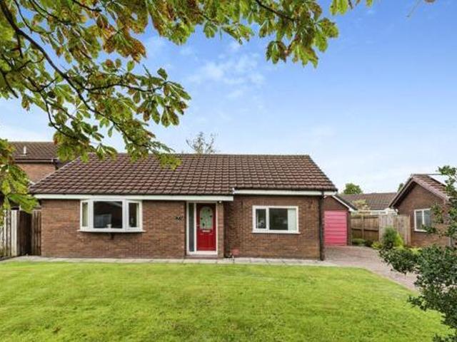 House for sale in Higher Bartle, Lancashire
