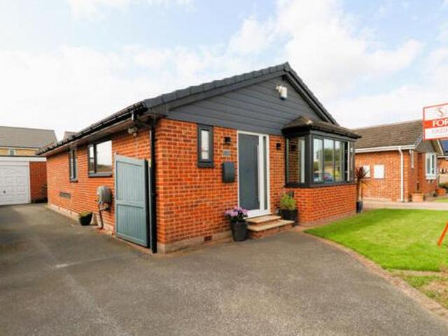 House for sale in Royston, South Yorkshire