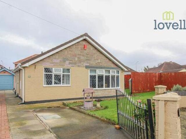 House for sale in Grimsby, North East Lincolnshire