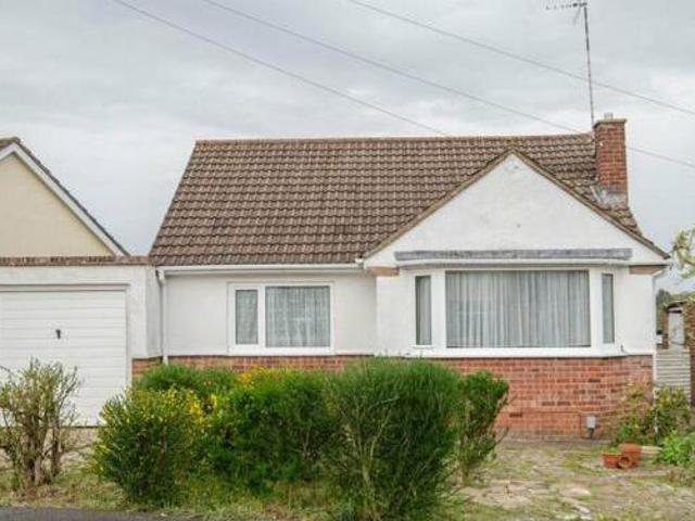 House for sale in Overslade, New Bilton