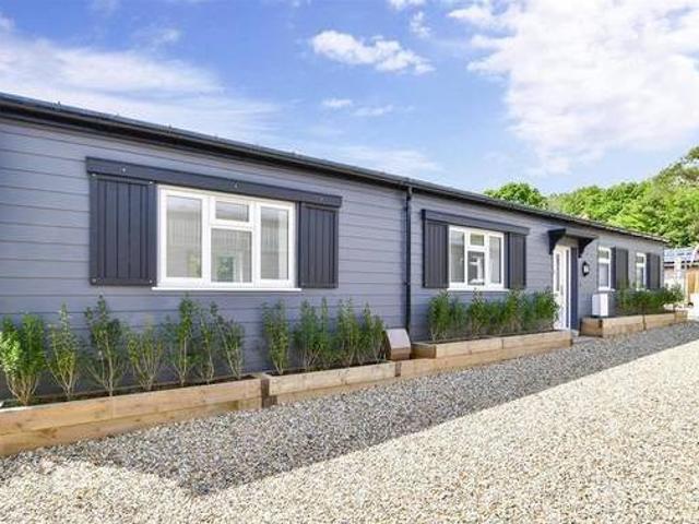 House for rent in West Sussex