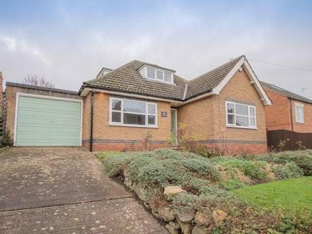 House for sale in Froggatt, East Midlands
