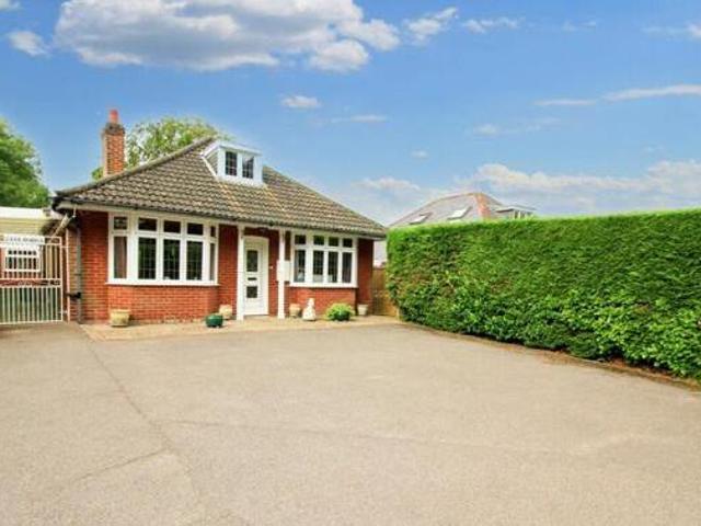 House for sale in Barton Stacey, Hampshire