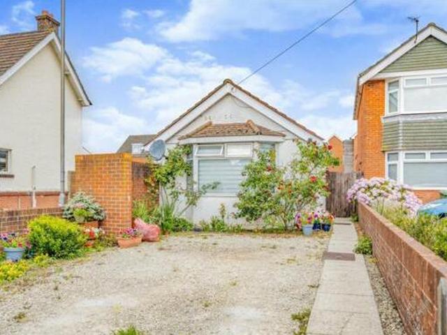 House for sale in Barton Stacey, Hampshire