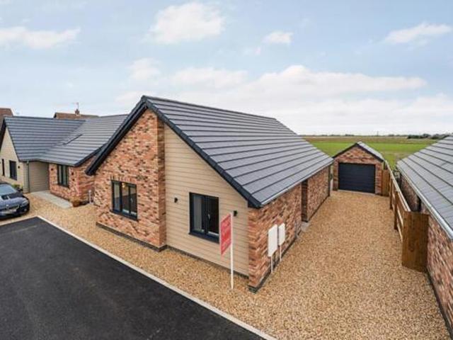 House for sale in Gosberton Clough, Lincolnshire