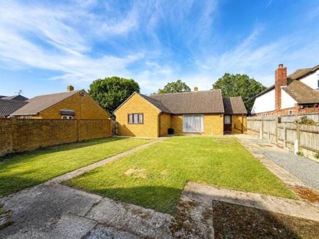 Bungalow for sale in Berrick Salome, Oxfordshire