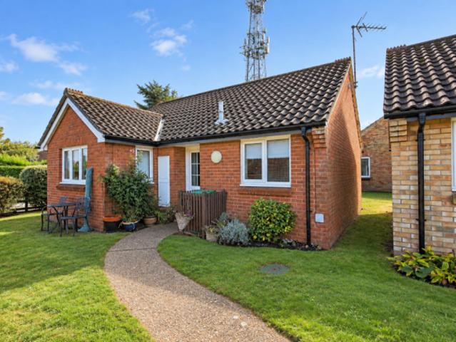 Bungalow for sale in Thorpe St Andrew, Broadland