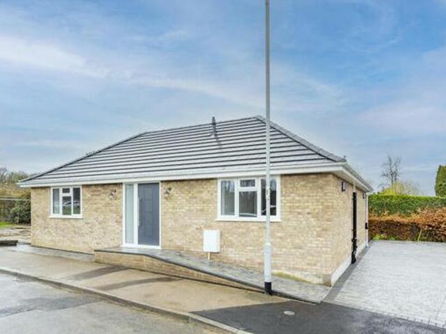 House for sale in Chelmondiston, Suffolk