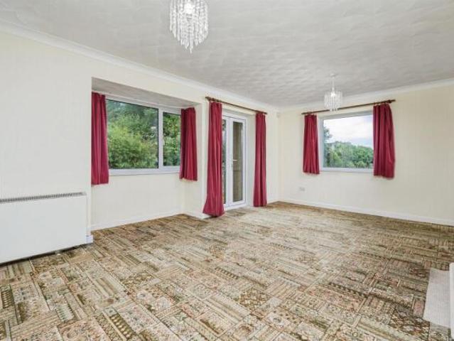 Bungalow for sale in Mount Wise