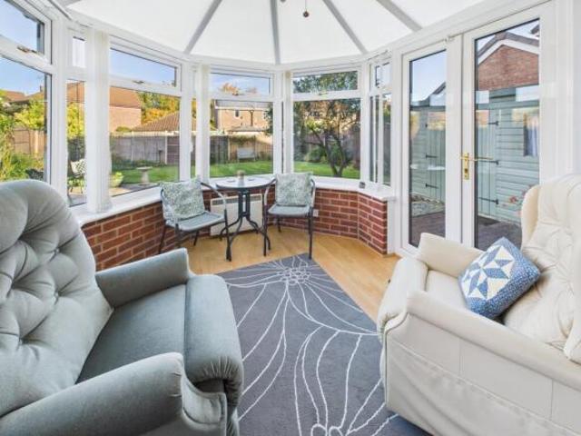 Bungalow for sale in Oakwood, West Yorkshire