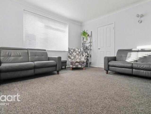 Bungalow for sale in Key Street, Suffolk