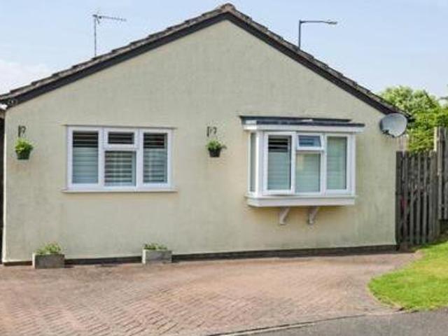 House for sale in Woodloes Park, Green Close