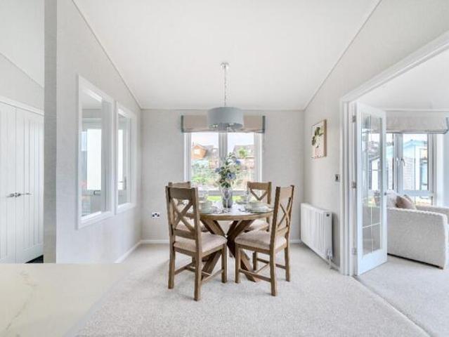Bungalow for sale