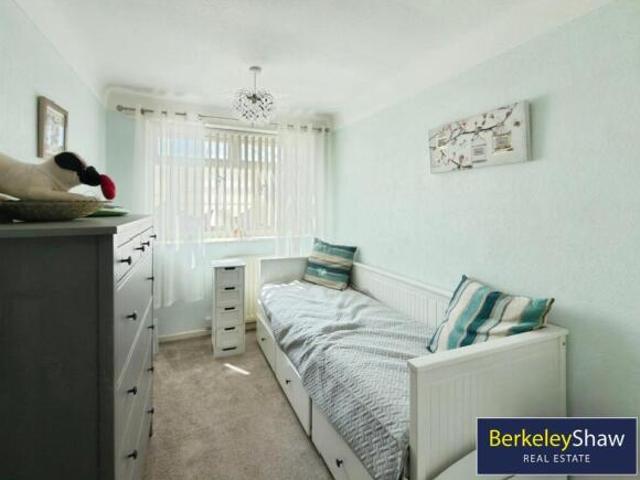 Bungalow for sale in Calderstones