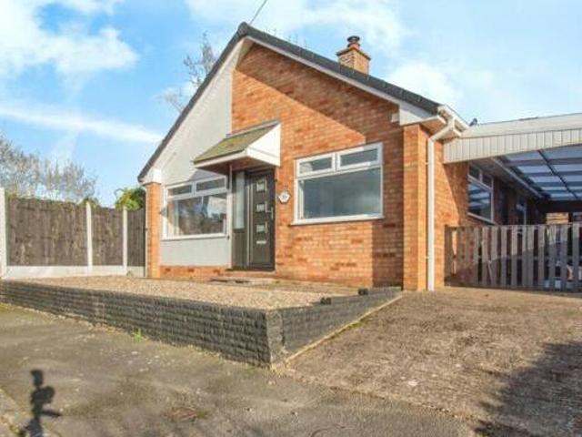 House for sale in The Ronkswood, Worcester