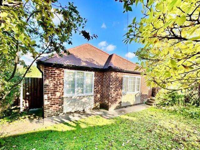 House for sale in Costhorpe, East Midlands