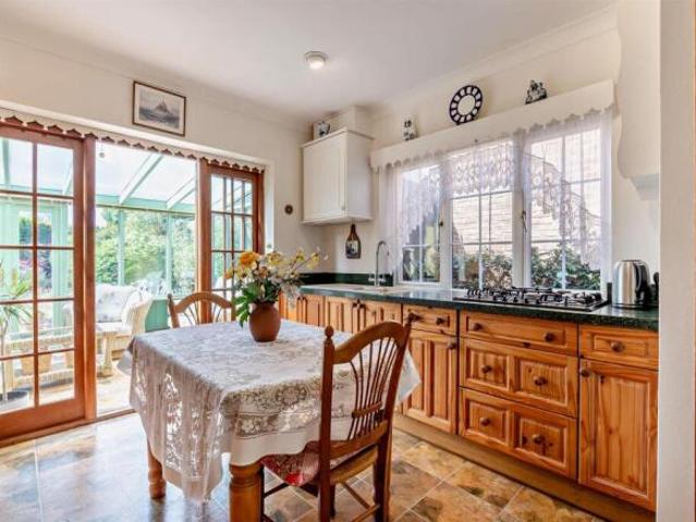 Bungalow for sale in Midway, Kent