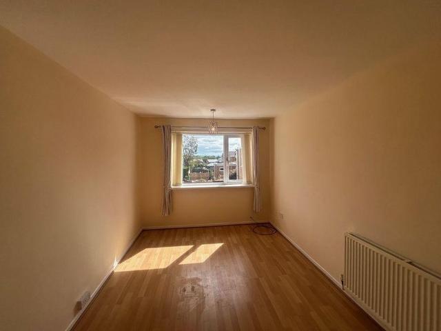 House for rent in Johnstown, Wales