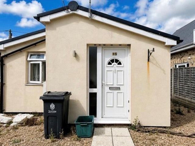 Bungalow for rent in Dale Hill, Essex