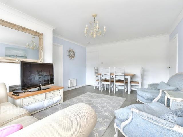 House for rent in Freshwater, Isle Of Wight