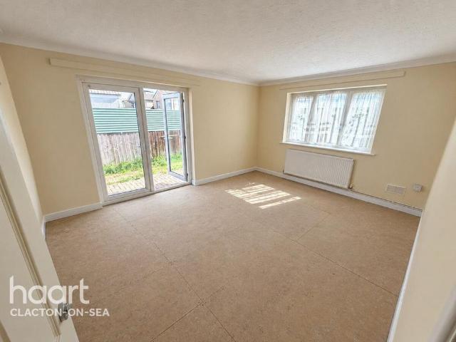 House for rent in Dale Hill, Essex