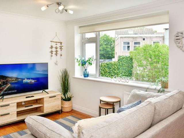 House for rent in Thistleboon, Mumbles ,the