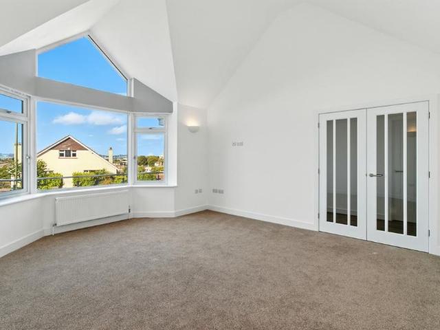 House for rent in Three Beaches, Paignton