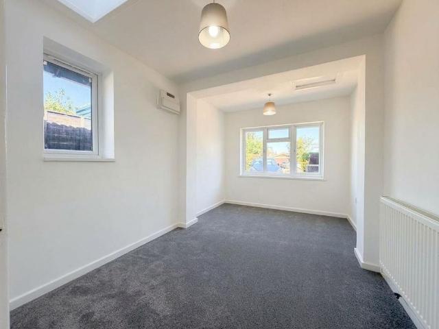 House for rent in Redhouse Park, Newport Pagnell