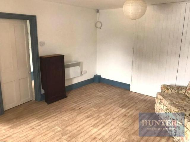 House for rent in Stroud, School House